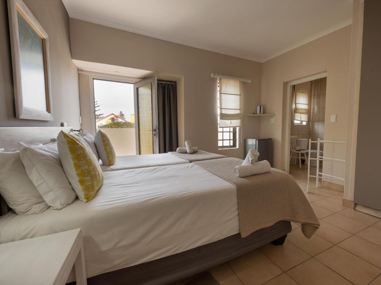 Guesthouse Fischreiher B&B Swakopmund Extérieur photo