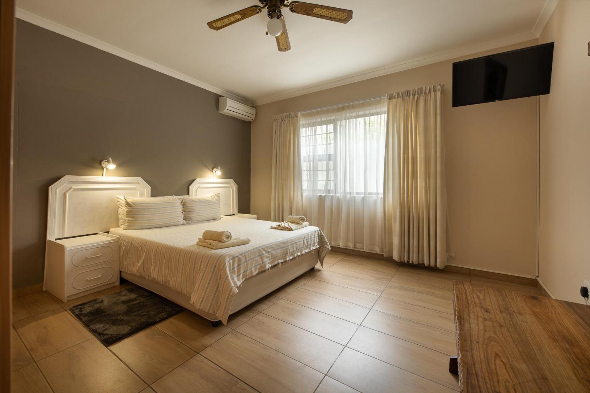Guesthouse Fischreiher B&B Swakopmund Extérieur photo